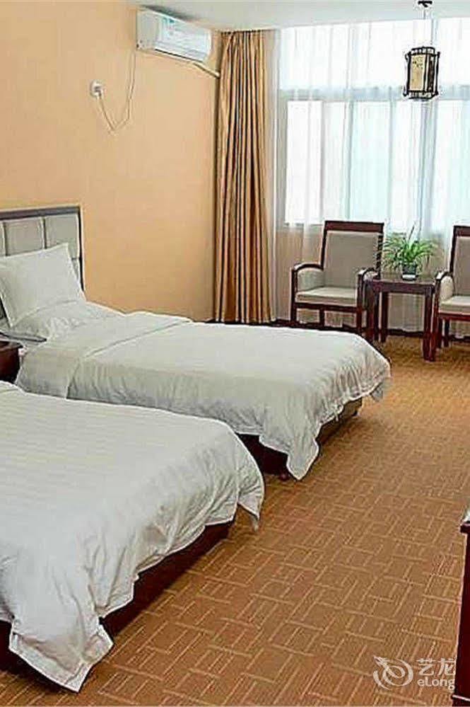 Triumph Power Hotel Shiyan  Eksteriør bilde